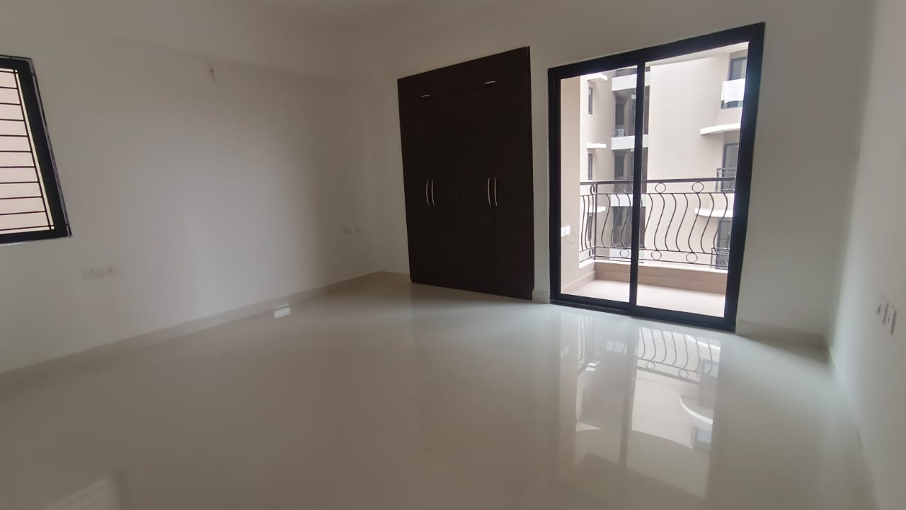 Unfurnished 3bhk in Kahilipara, Guwahati, Assam, India for Rent